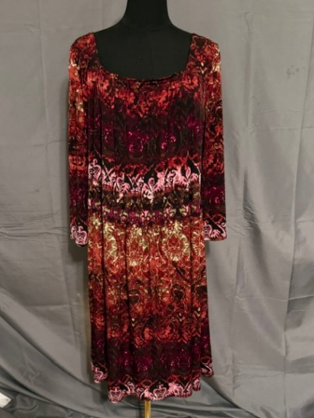 GLAMOUR Dress Size 20W(2X)